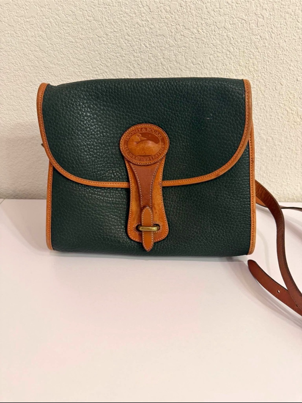 Vintage Dooney & Bourke All Weather Leather Ivy Green Large Essex Bag w/ Fob